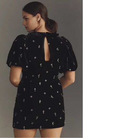 Anthropologie Maeve Short-Sleeve V-Neck Embellished Mini dress 0p new black - Picture 6 of 8